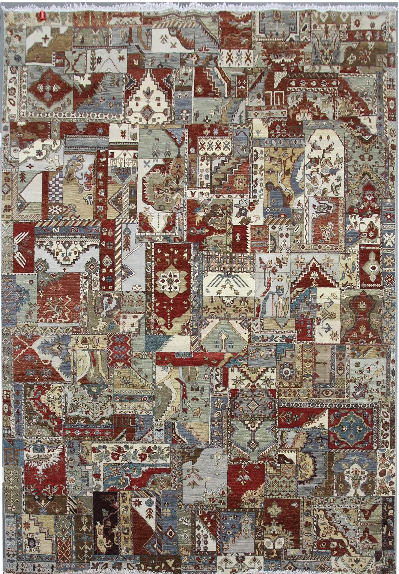 Diamond Carpets India, AKCE: 305x425 cm Ručně vázaný kusový koberec Diamond DC-PATCH RED MULTI, vícebarevná, chodba / předsíň