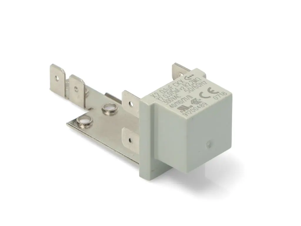 Filtrační, odrušovací kondenzátor pračky, sušičky 91200489 CANDY / HOOVER, originál