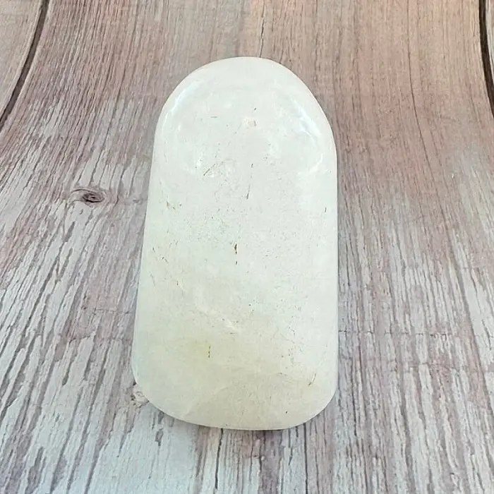 Křišťál freeform 6 - cca 6,6 x 3,9 cm, 139 g