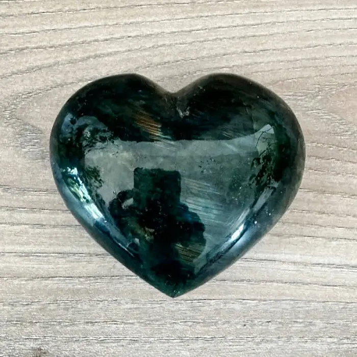 Labradorit srdce Extra kvalita Madagaskar č. 9 - cca 6,7 x 6 cm, 188 g