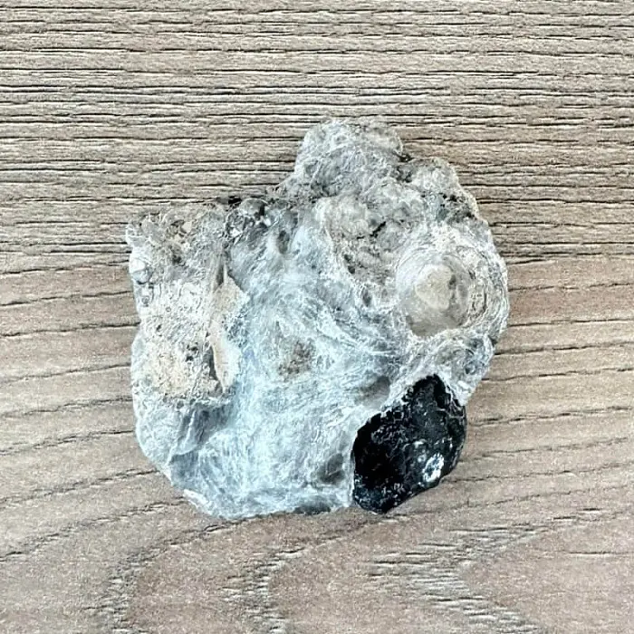 Obsidián Apačská slza v matrixu USA 32 - cca 1,6 cm, 41,5 g