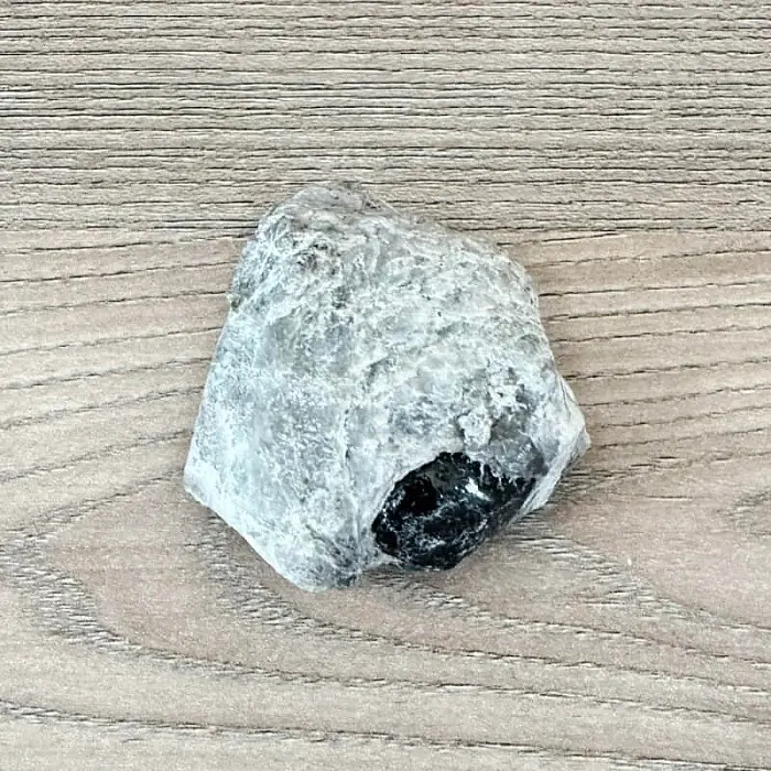 Obsidián Apačská slza v matrixu USA 35 - cca 2 cm, 71,3 g