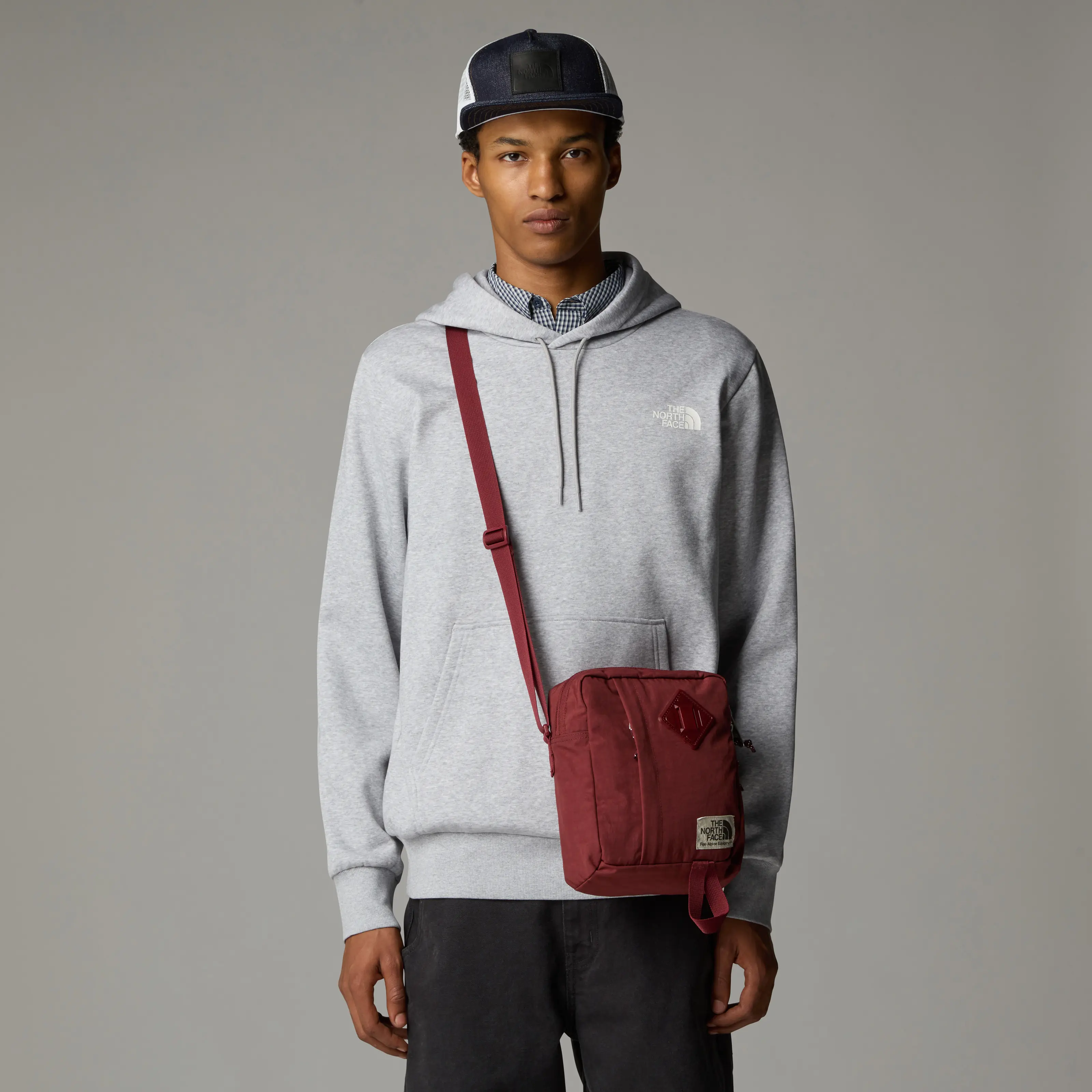 The North Face TAŠKA PŘES RAMENO BERKELEY CROSSBODY