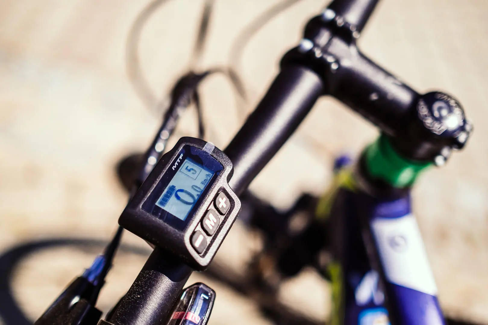 Horská kola z půjčovny RentBike v Brně - objevte okolí Brna na kole