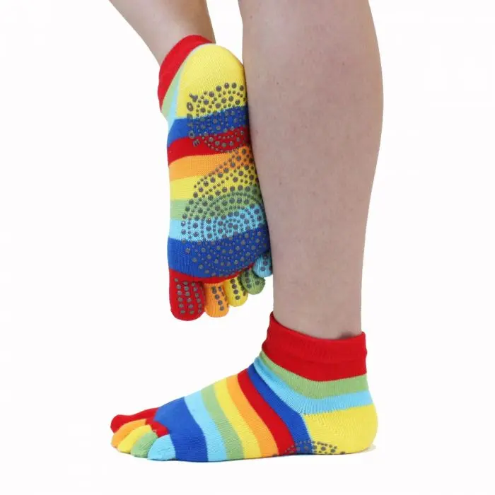 JOGA trainer ABS protiskluzové prstové ponožky ToeToe rainbow (duha) M