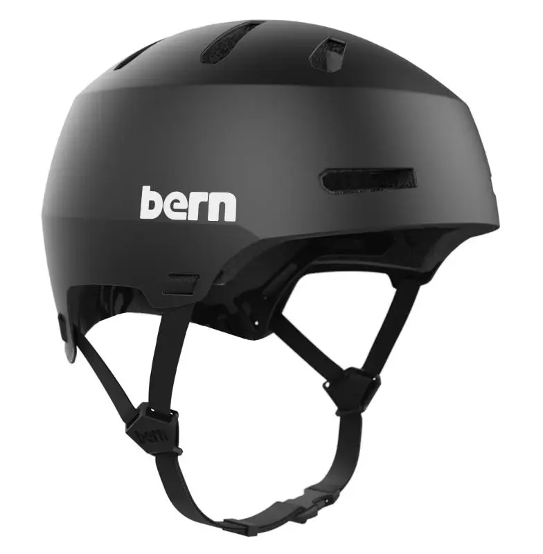 Bern Macon 2.0 H2O matte black vodácká helma