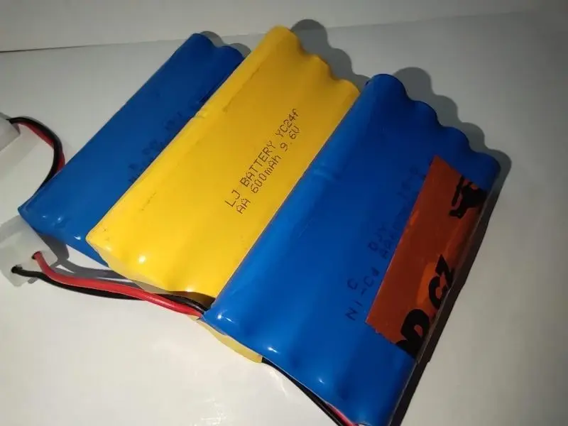 IQ models Ni-MH 600 mAh 9.6V Tamiya outlet baterie pro RC modely