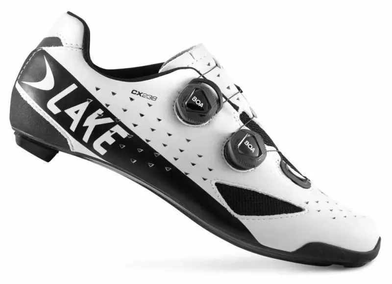 Lake CX238 Carbon bílo/černé tretry POUZE EU 41,5 (VÝPRODEJ)