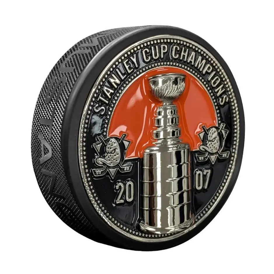 Mustang Fanouškovský 3D puk NHL Stanley Cup