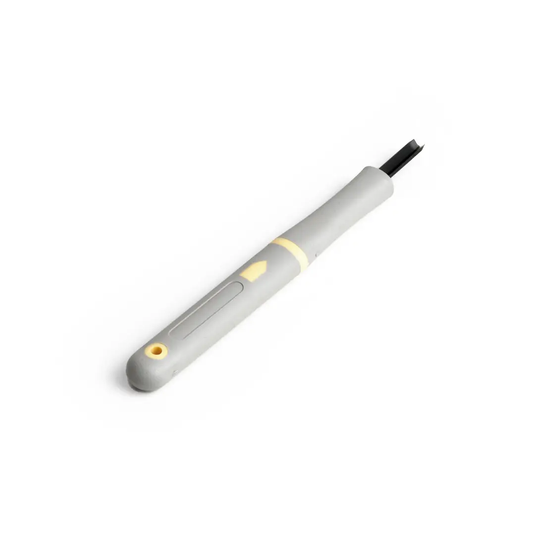 Japonské řezbářské mini-dláto MARUICHI s V čepelí - 4,5 mm 5130