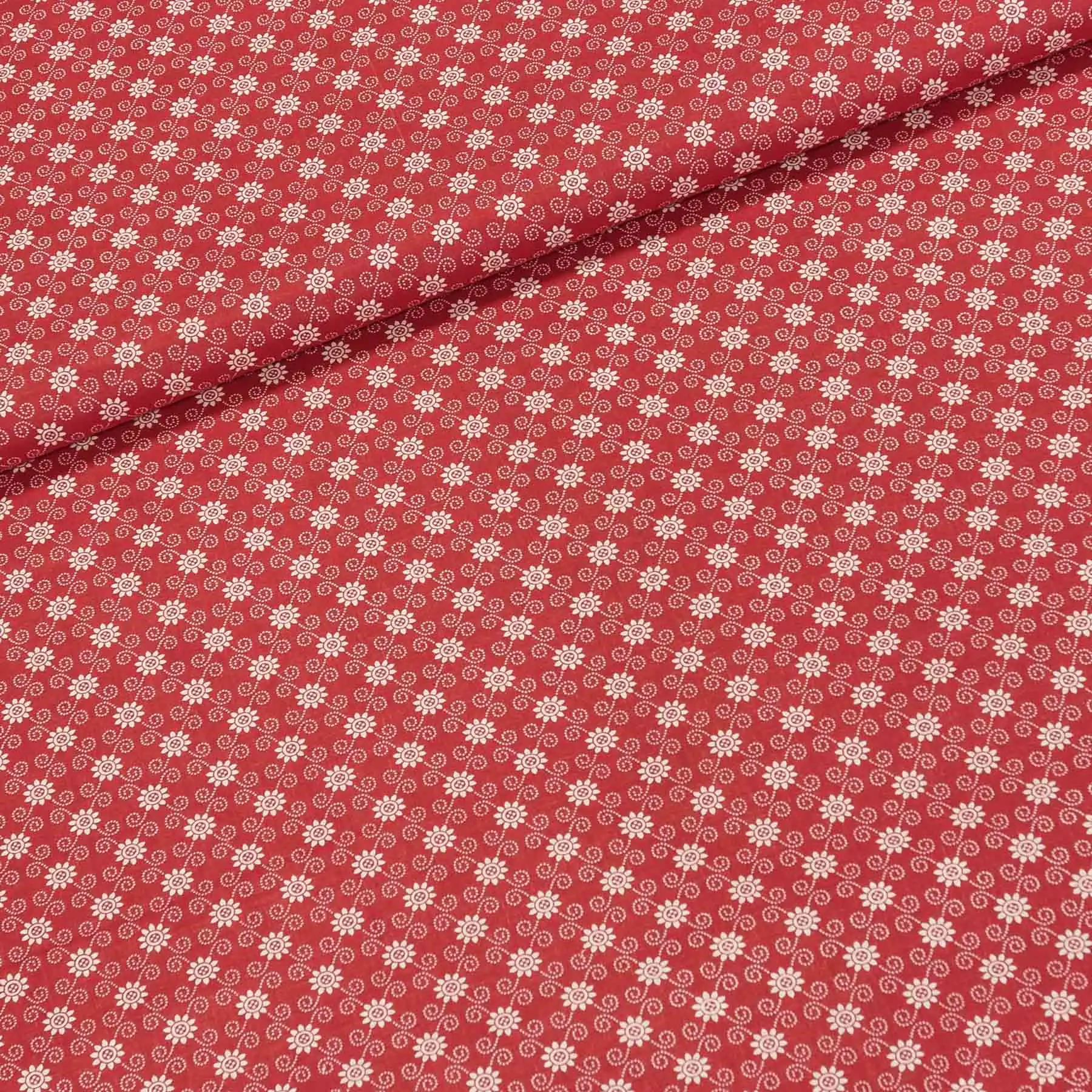 Bavlněné plátno 103000/13234 RED, bílé kvítky a spirálky na červené, š.140cm (látka v metráži)
