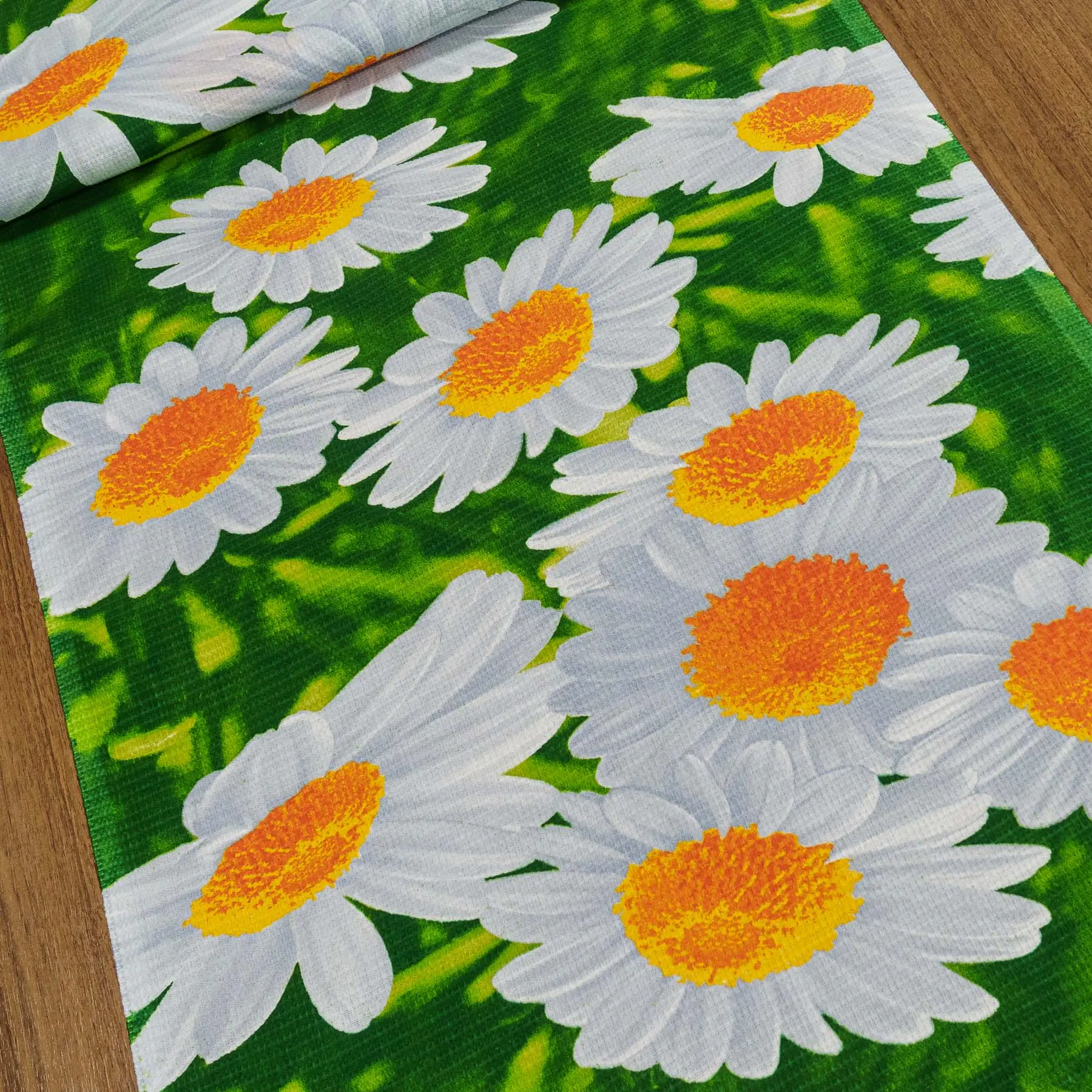 Bavlněné plátno vaflovina, utěrkovina / štola na metráž 703023 kopretiny na zelené, š. 50cm (látka v metráži)