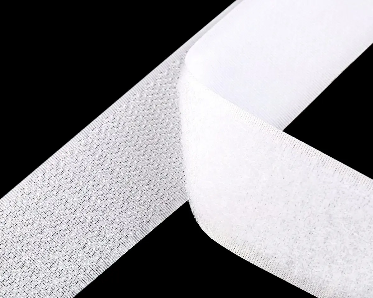 Stoklasa Suchý zip háček + plyš 740601 bílý, šířka 3,8cm (v metráži)