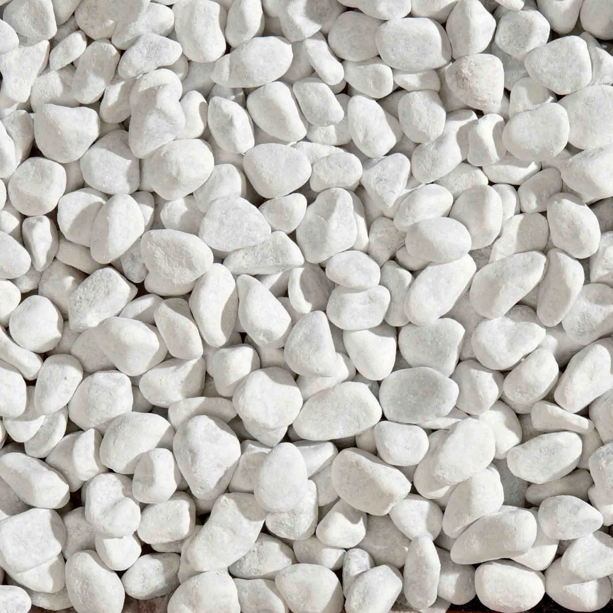 Zafido (distributor) Okrasné valounky Bianco Carrara 15 - 25 mm 25 kg