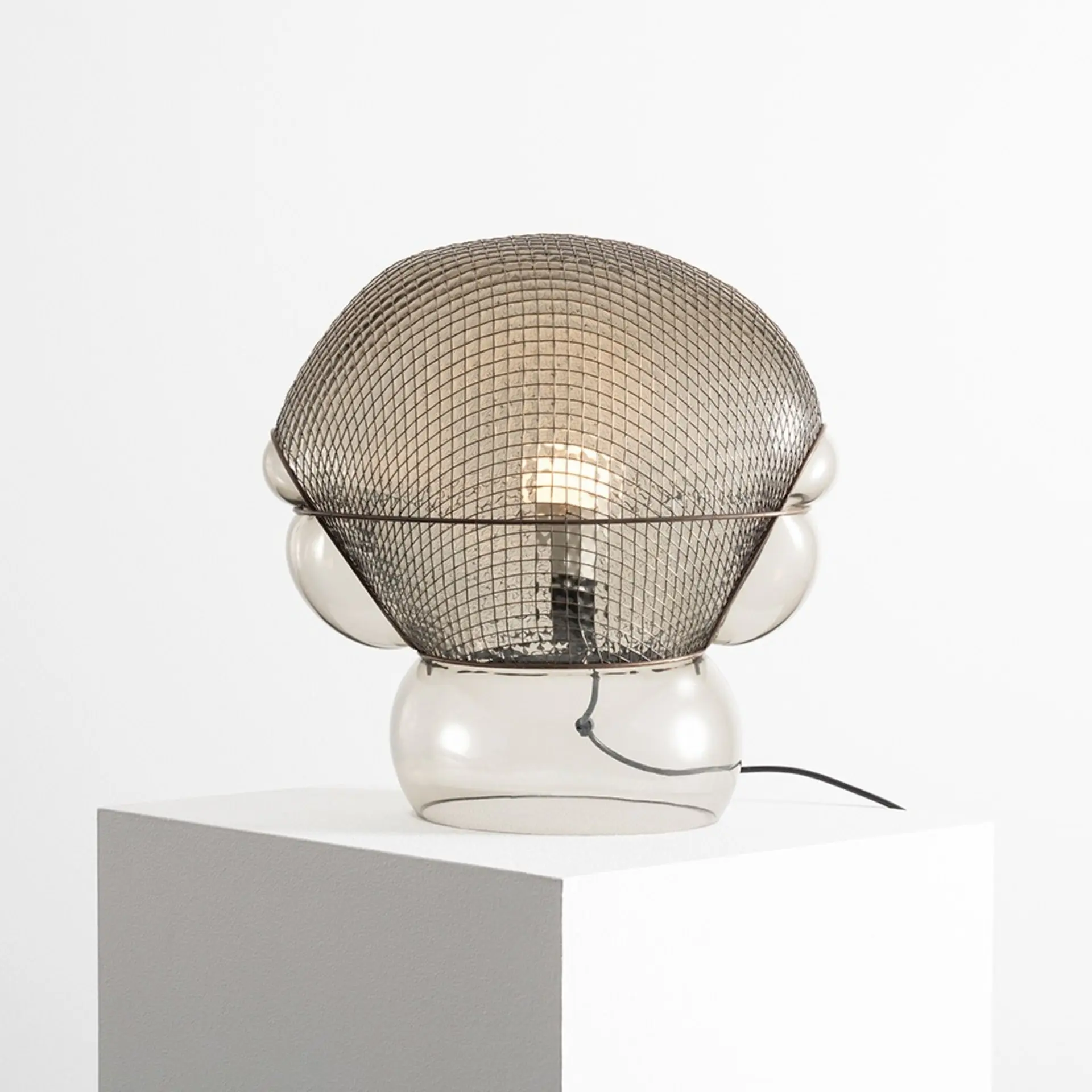 Artemide stolní lampa Patroclo E27 15 W stmívatelná