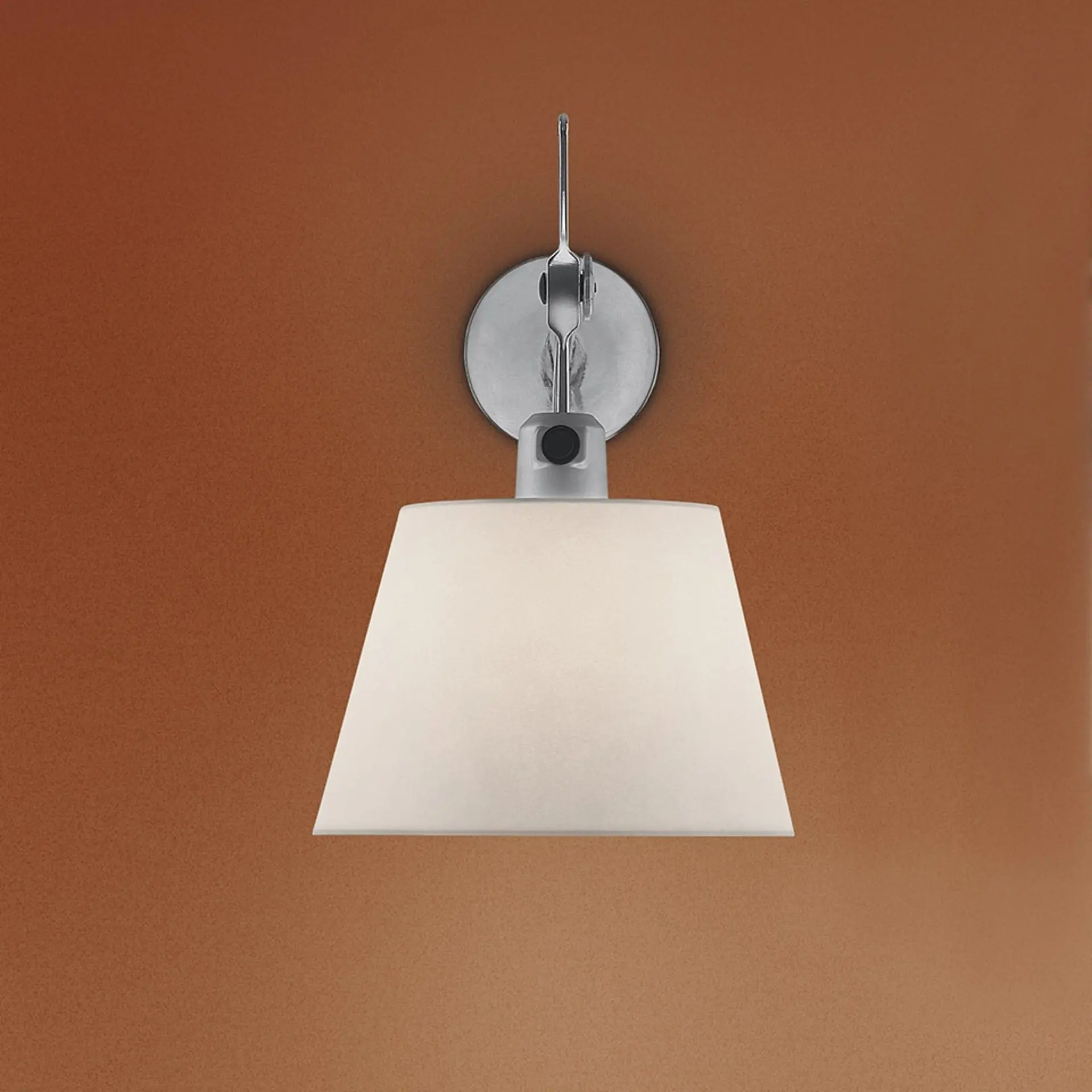 Artemide nástěnné svítidlo Tolomeo Wall Diffusor 24 E27 max 17 W bez stínítka