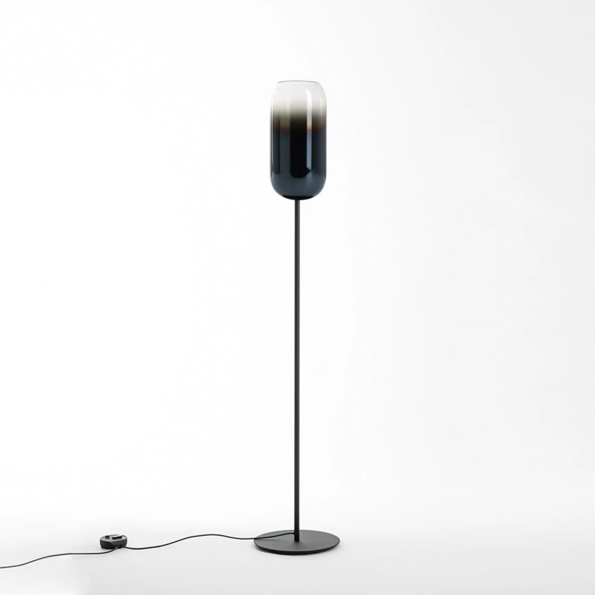 Artemide stojací lampa Gople E27 Design Collection 17 W černá/modrá