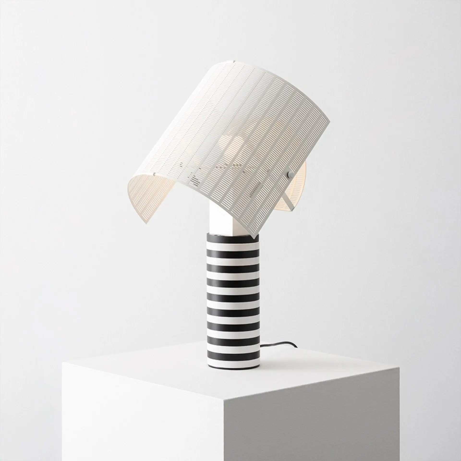 Artemide stolní lampa Shogun tavolo E27 max 12 W Design Collection