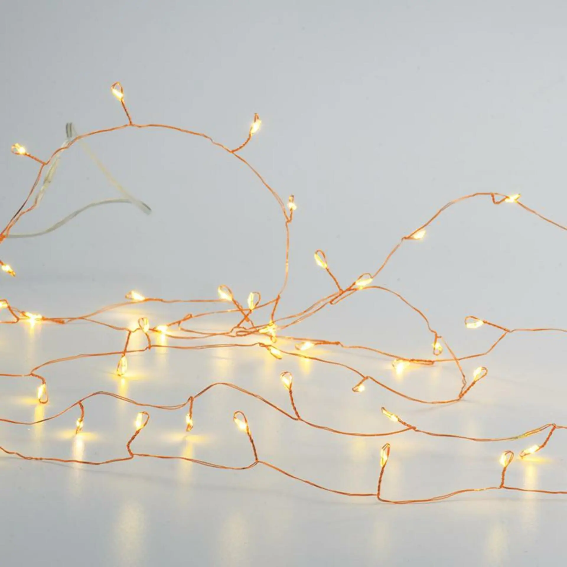 ACA Lighting 300 LED dekorační řetěz, WW, měďený kabel, 220-240V + 8 funkcí, IP44, 3m+3m, 6W X063001277