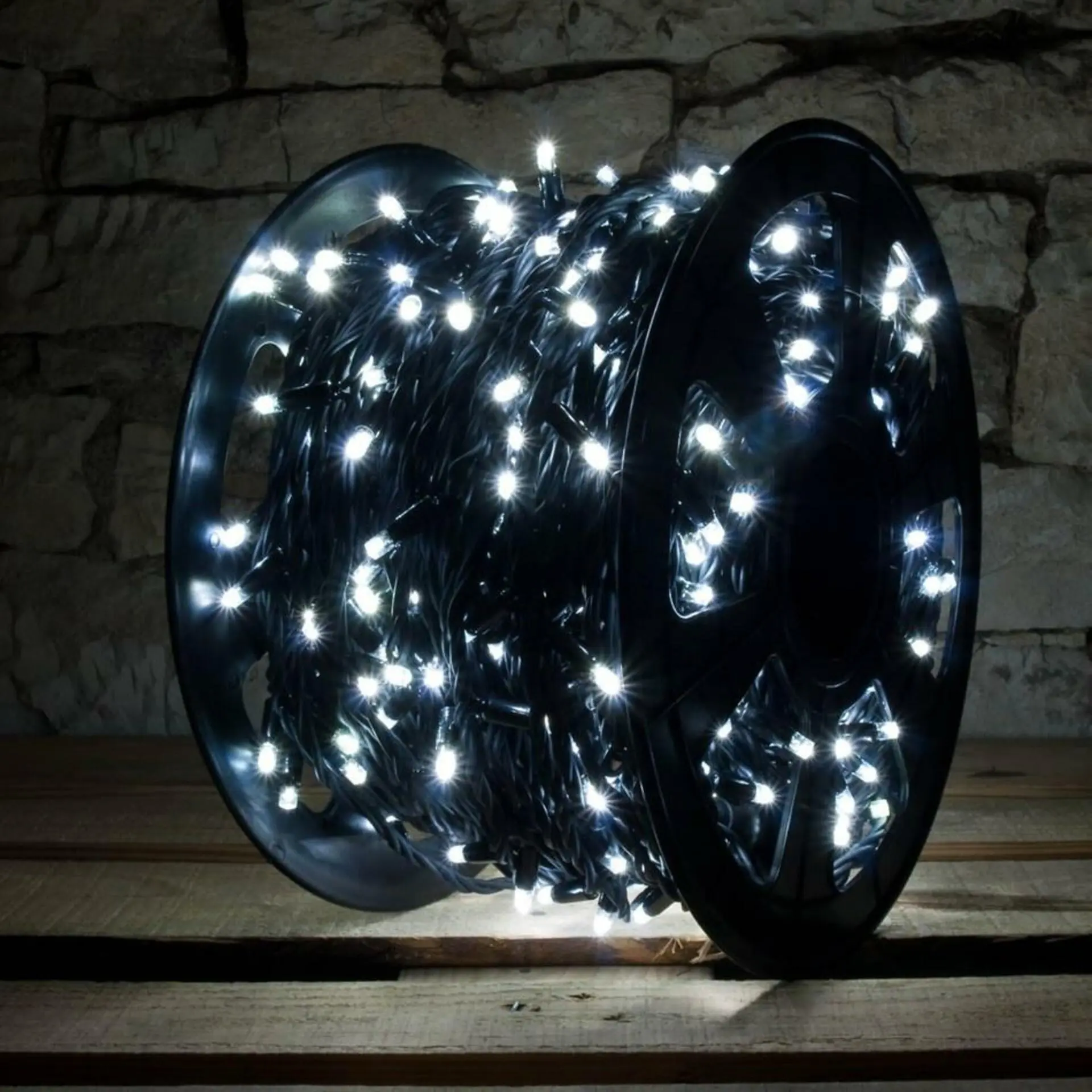 DLED SLN1110 LED světelný řetěz - 100m, ledově bílá, 1000 diod