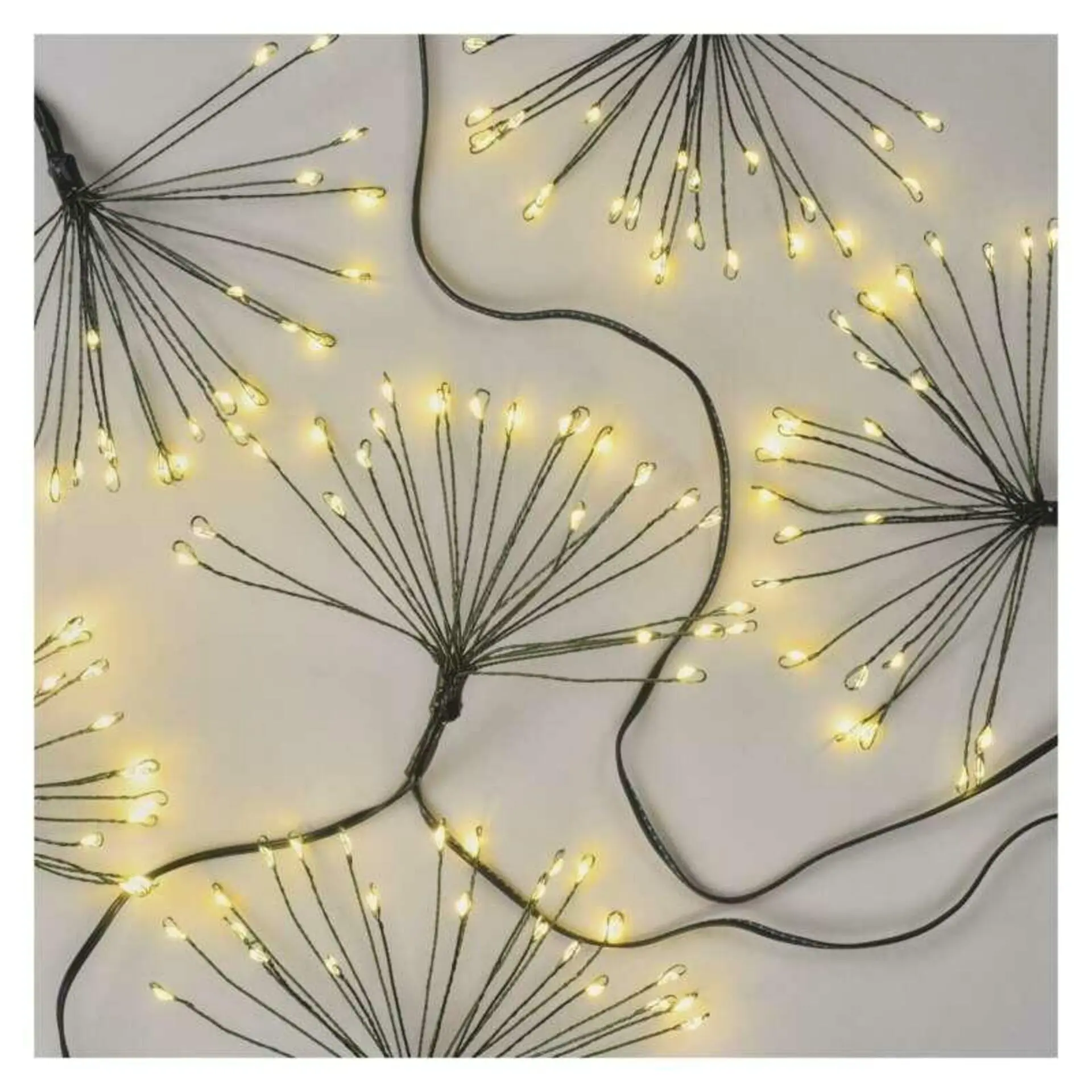 EMOS D3AW10 LED světelný řetěz – svítící trsy, nano, 5,2 m