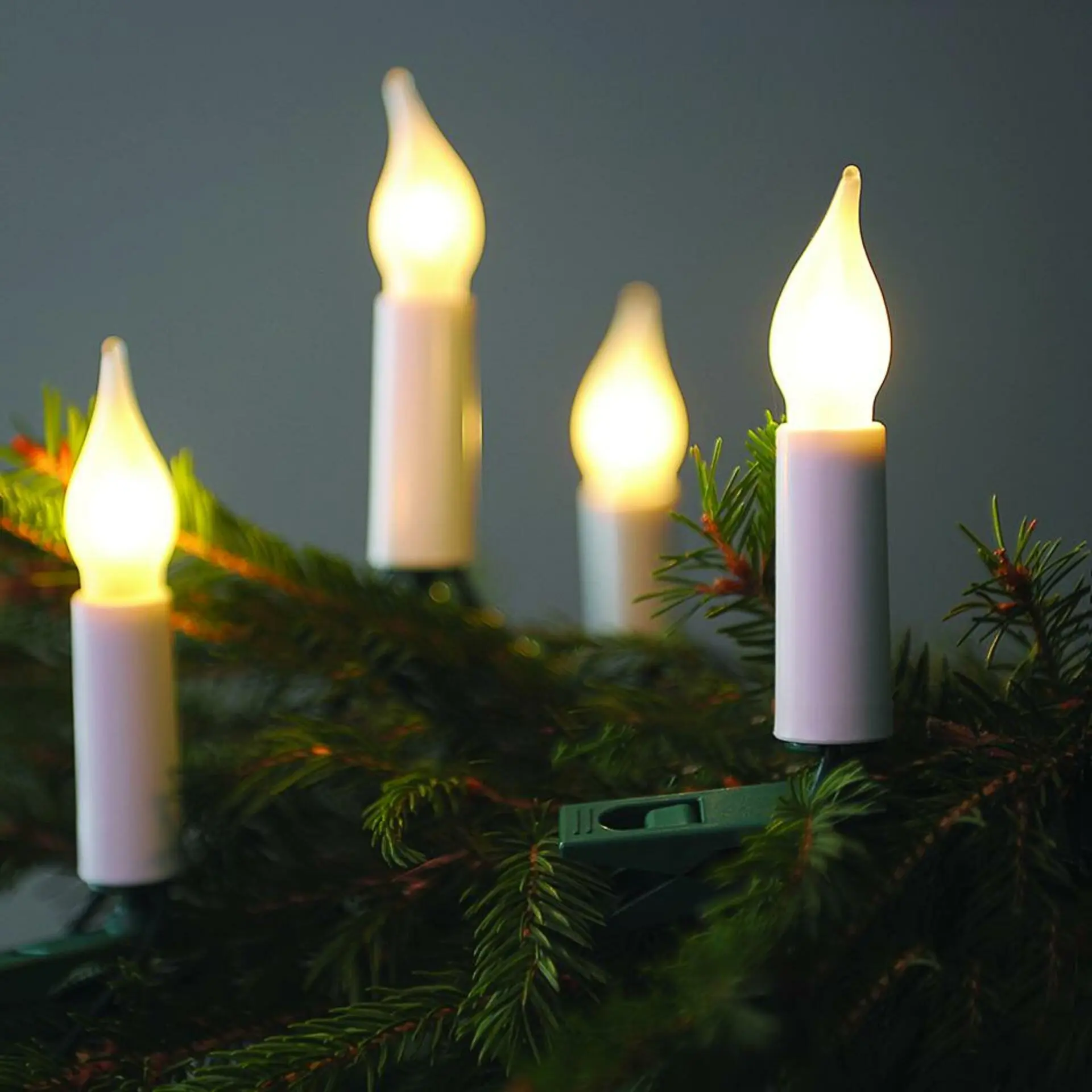 Exihand Prodloužení pro soupravu Gloria SVP-16 Imitace plamene, 16 bílých LED Filament 14V/0,2W, bez trafa