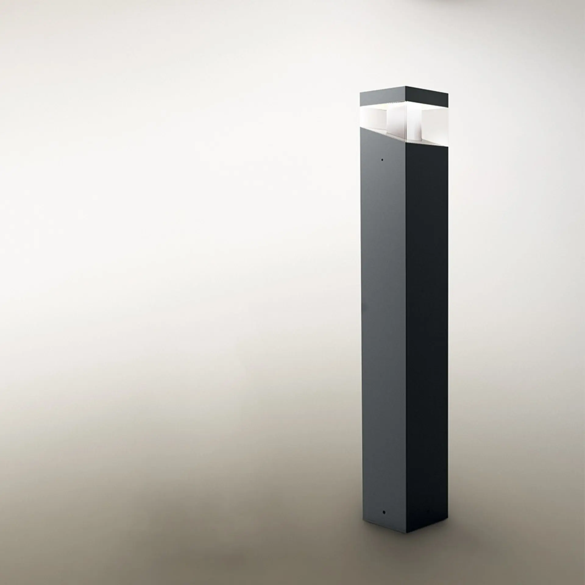 Artemide venkovní svítidlo Tetragono Floor 90 15 W 220-240 V 3000K