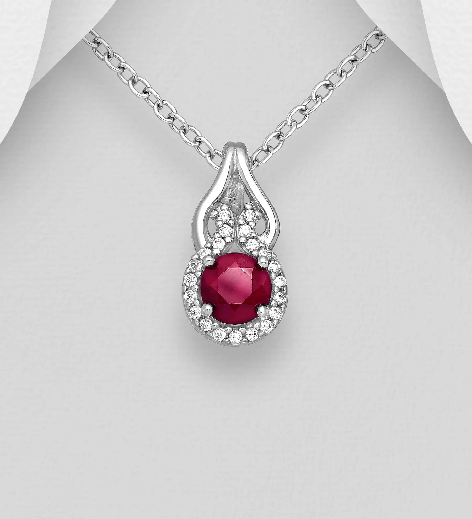 Přívěsek Halo ze stříbra 925, zdobený imitací diamantů CZ a Rubínem